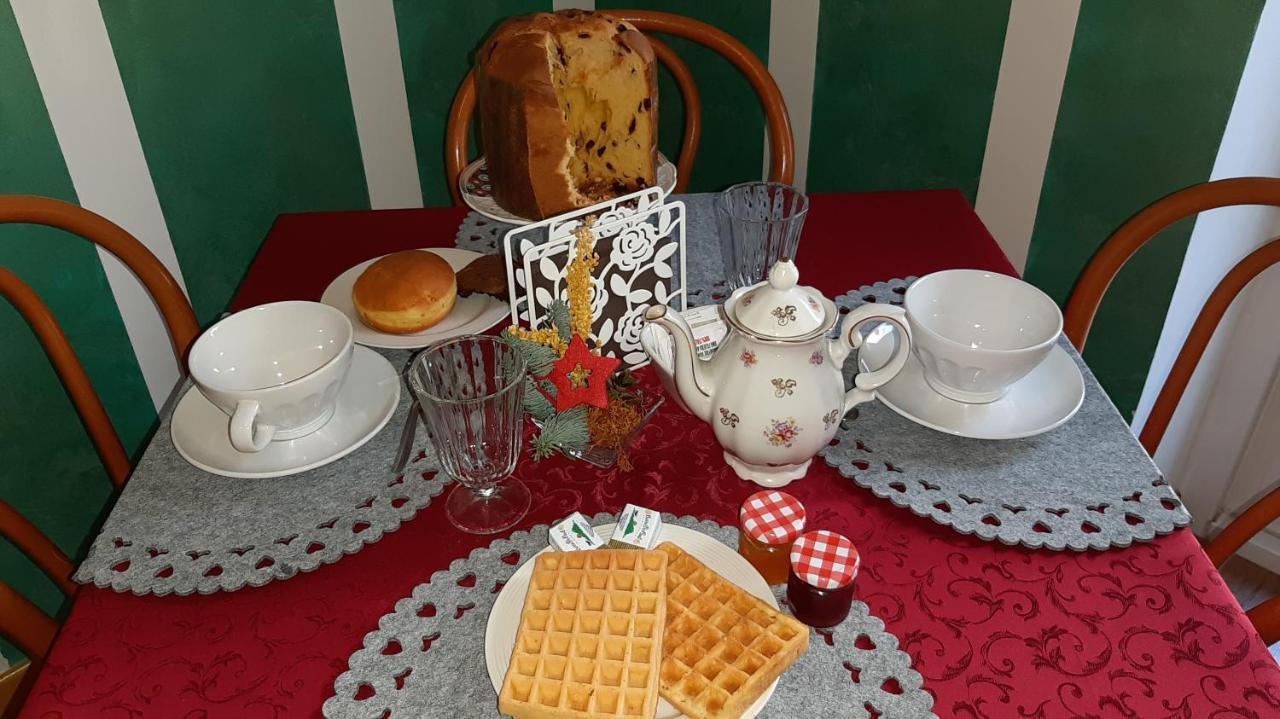 Bed & Chic Bed & Breakfast Triëst Buitenkant foto